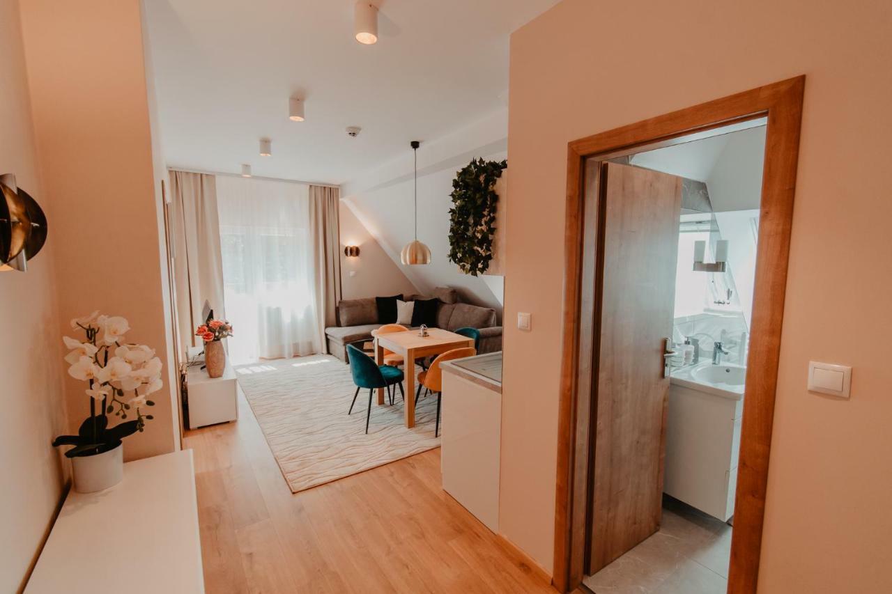 Villa Garden Apartments Poprad Buitenkant foto