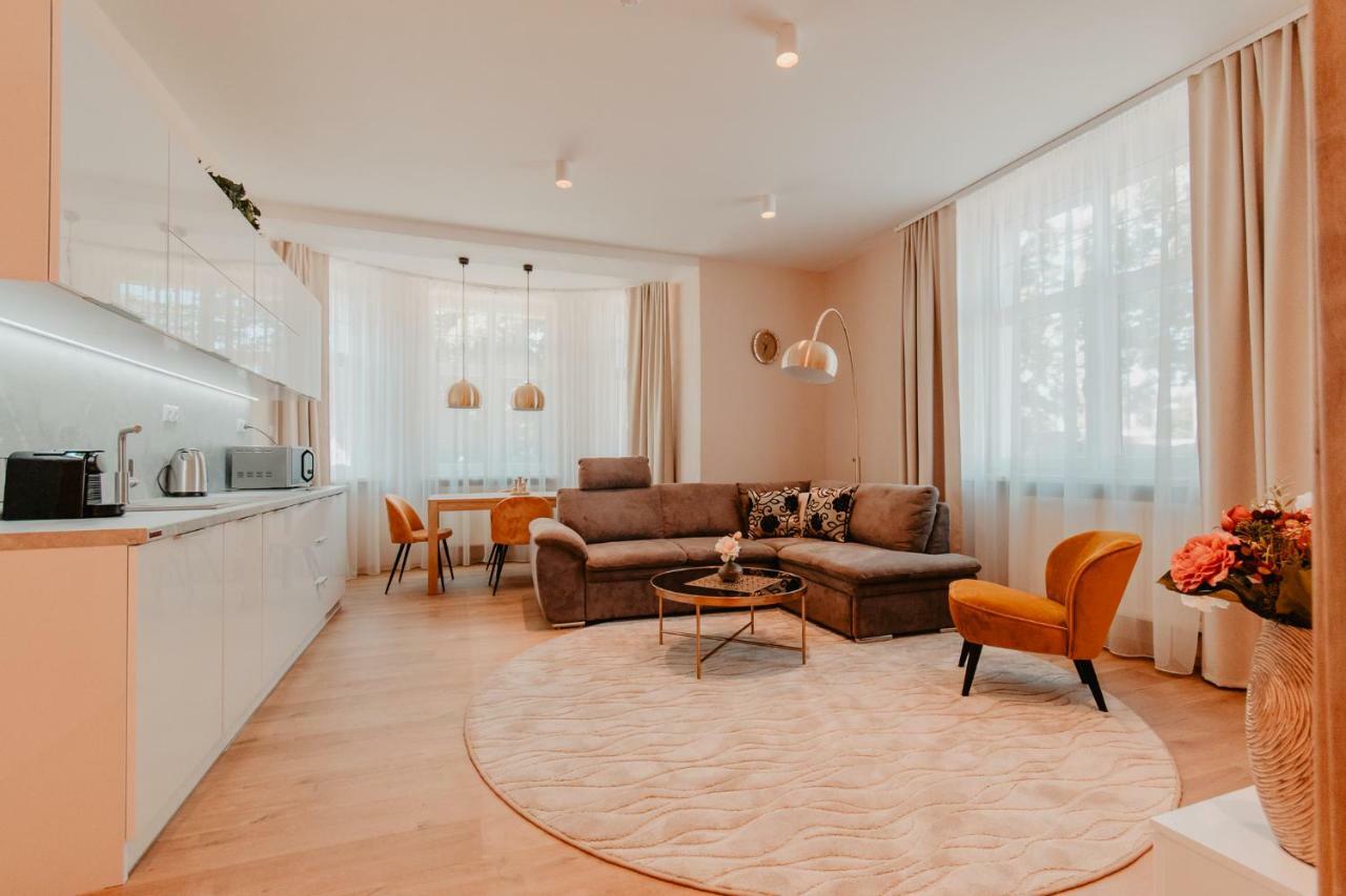 Villa Garden Apartments Poprad Buitenkant foto